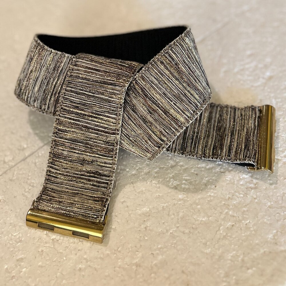 Stretch Belt SZ 35" x 40" Neutral Color Gold Metallic Weave Modern Closet staple